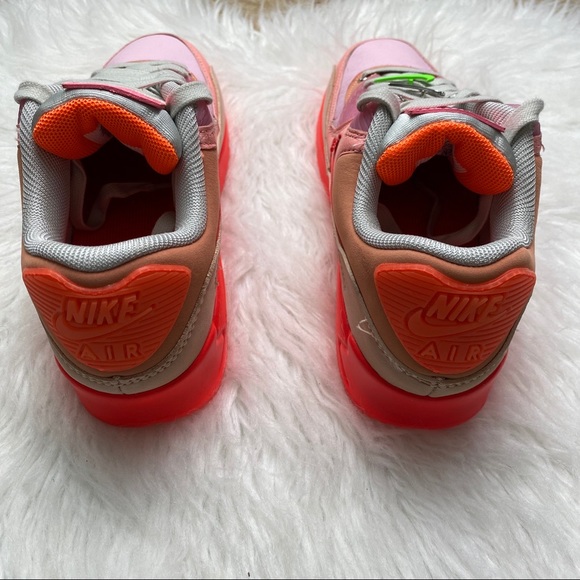 Nike Air Max 90 Platinum Crimson - Picture 4 of 7